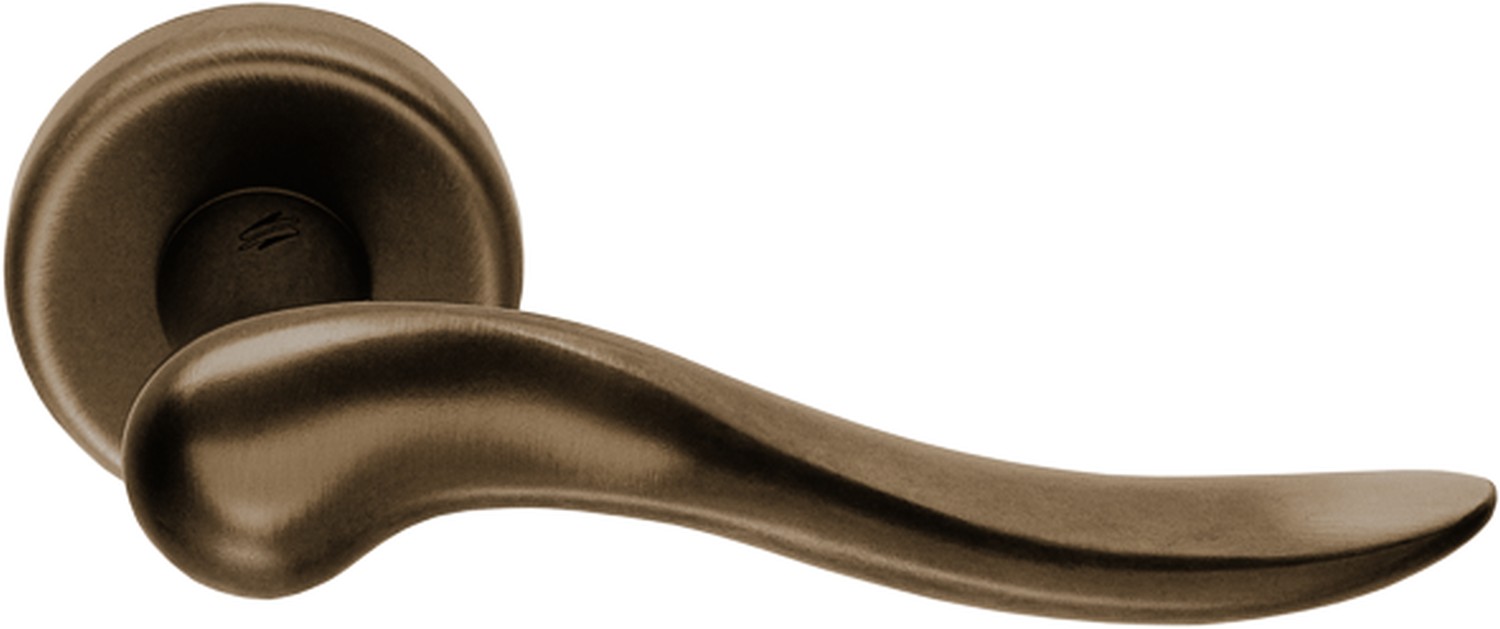COLOMBO DESIGN -  Maniglia PETER coppia con rosette e bocchette tonde foro patent - mat. OTTONE - col. OTTONE ANTICO